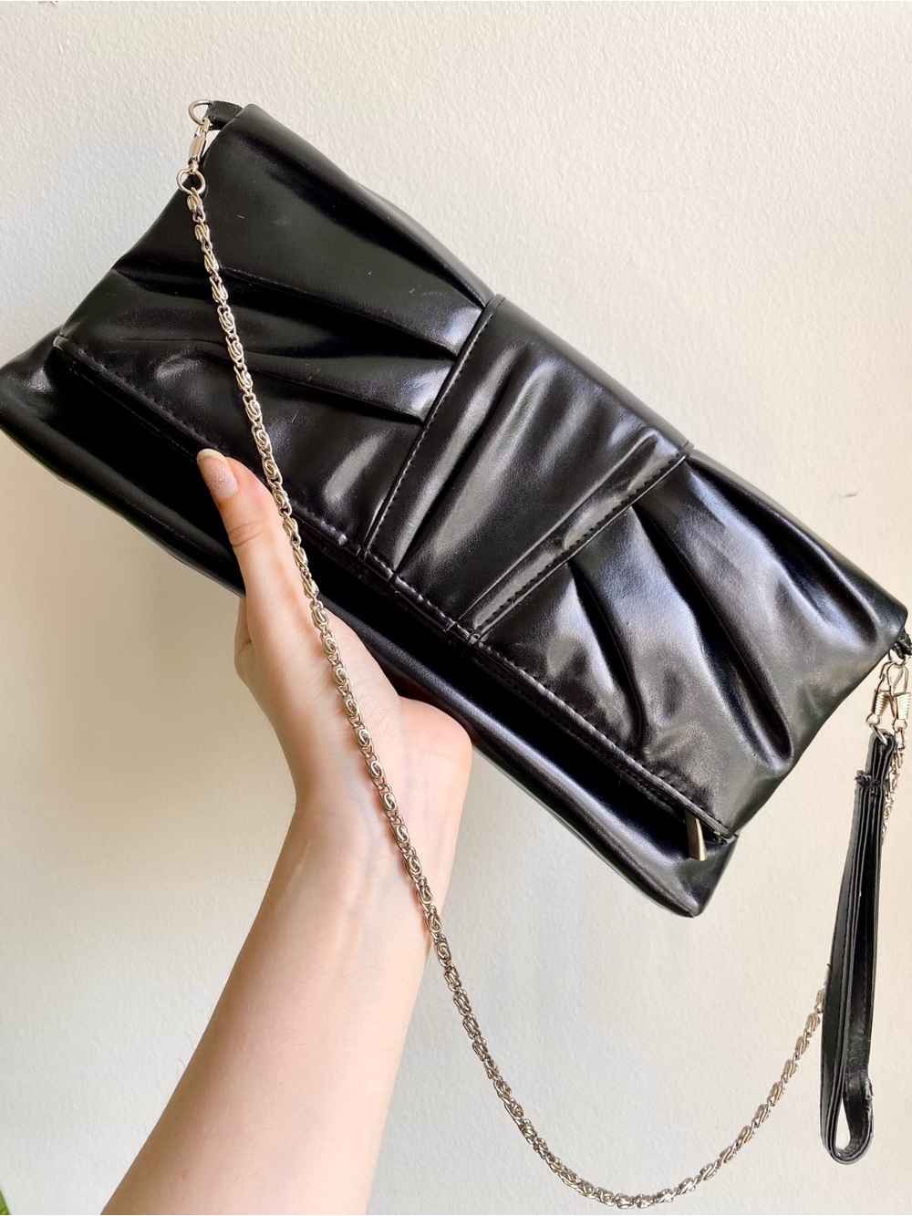 🖤 Vintage Black Silver Chain Strap Clutch Bag - Evening Chic Purse Quiet Luxury